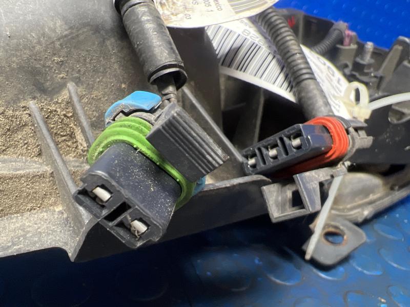 2007 Hummer H3 Headlamp Assembly