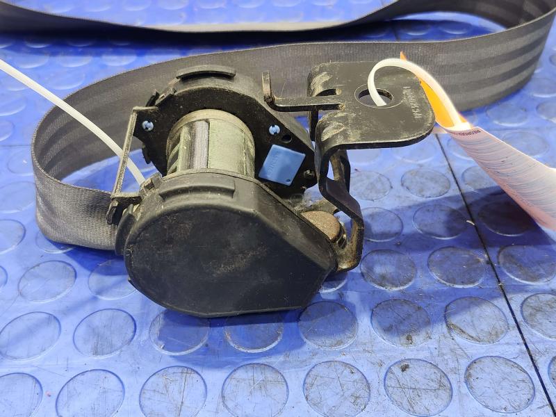 1997 Dodge Dakota Front Seat Belt