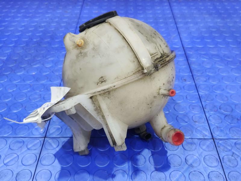 2012 Mercedes Sprinter Coolant Recovery Bottle
