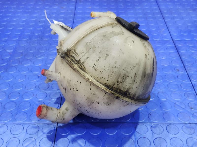 2012 Mercedes Sprinter Coolant Recovery Bottle