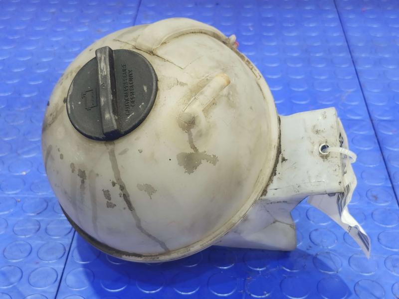 2012 Mercedes Sprinter Coolant Recovery Bottle