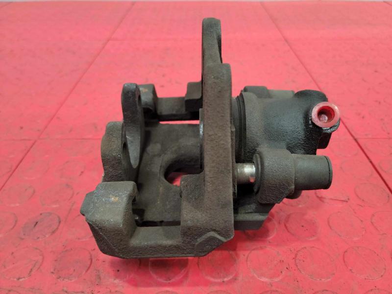 2006 BMW X3 Caliper