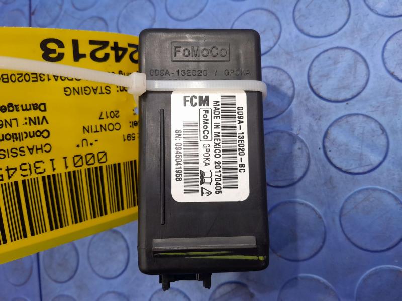 2017-2020 Lincoln Continental FCM Lighting Control Module OEM GD9A13E020BC