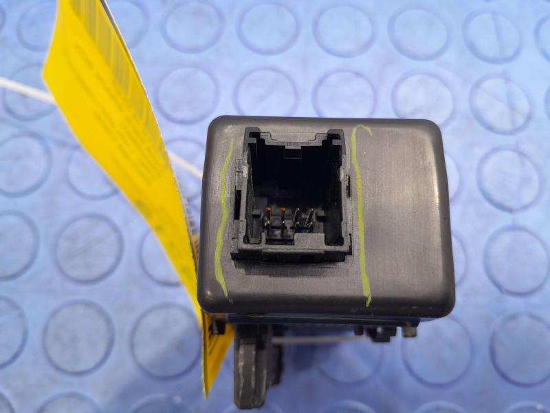 2017-2020 Lincoln Continental FCM Lighting Control Module OEM GD9A13E020BC