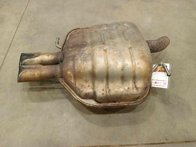 2006-2010 Volkswagen Passat 2.0L Rear Exhaust Muffler Genuine OEM 3AA253609AD