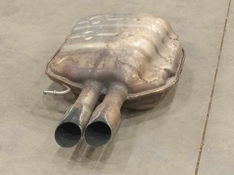 2006-2010 Volkswagen Passat 2.0L Rear Exhaust Muffler Genuine OEM 3AA253609AD