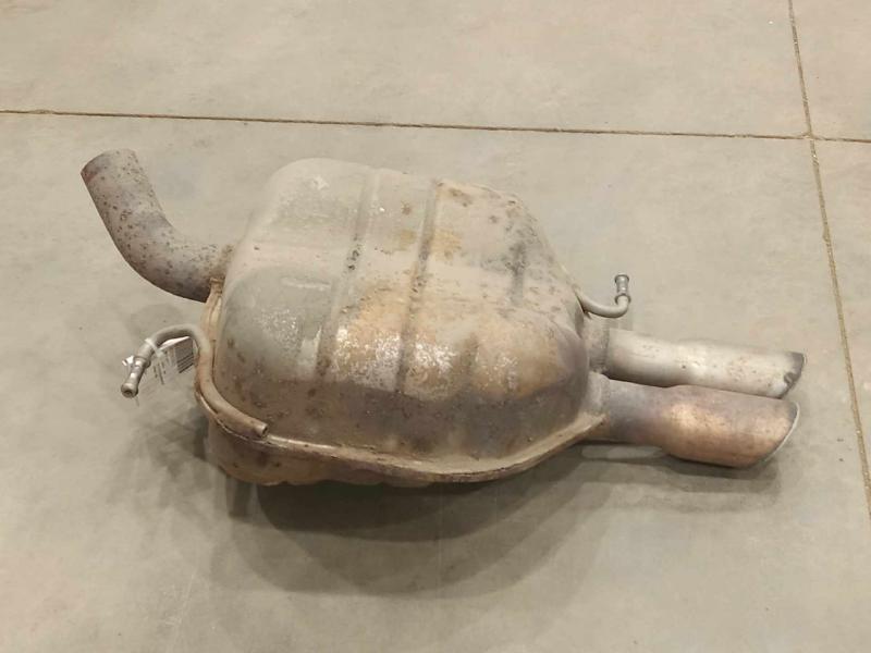 2006-2010 Volkswagen Passat 2.0L Rear Exhaust Muffler Genuine OEM 3AA253609AD