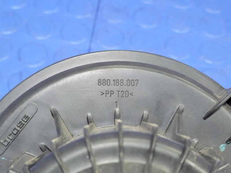 2013 Cadillac Escalade Blower Motor