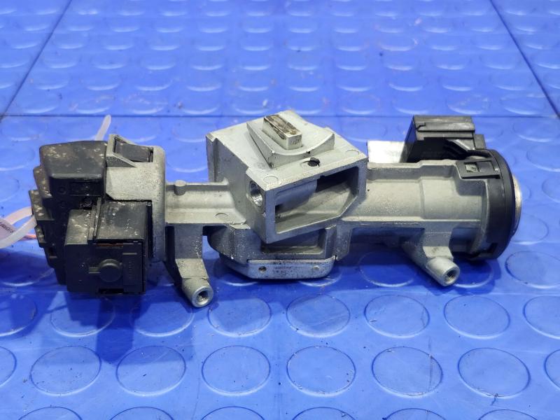 2006 Ford Mustang Ignition Switch(W/O Cyl& Key)