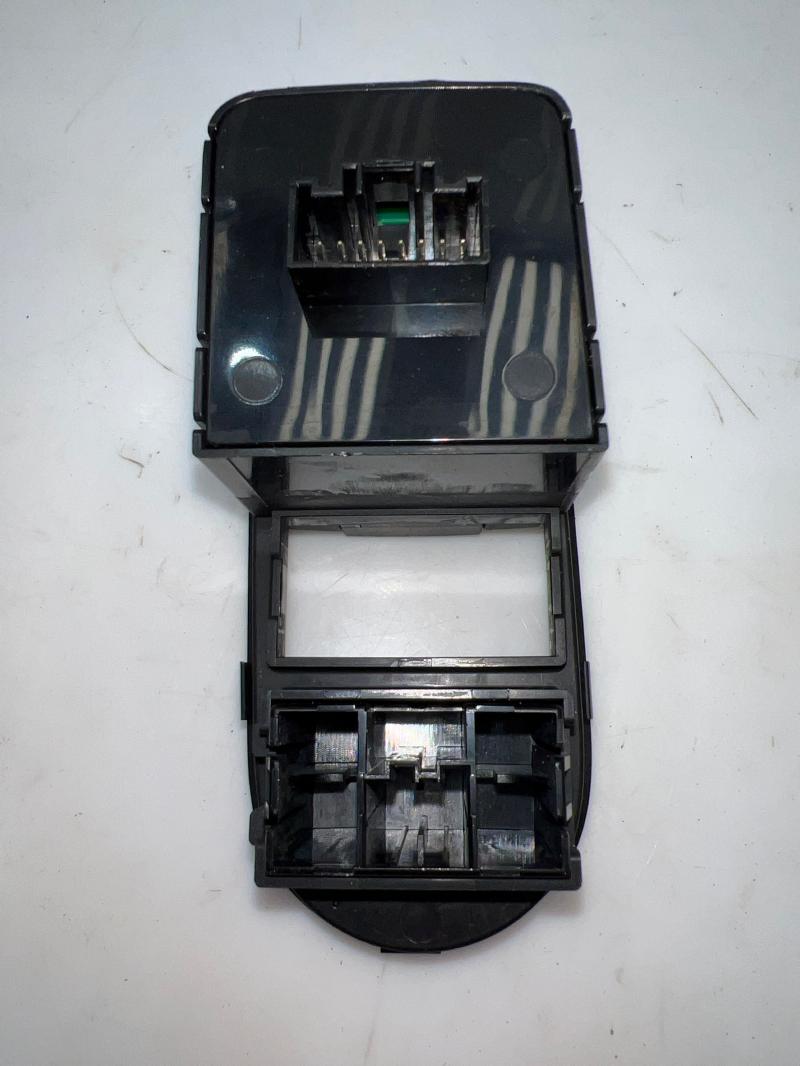 2014 - 2016 Kia Forte Traction Control Switch Bank OEM
