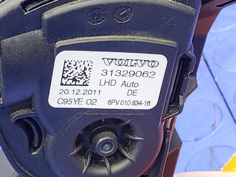 2010-2017 Volvo XC60 Accelerator Pedal Assembly Genuine OEM Part 31329062