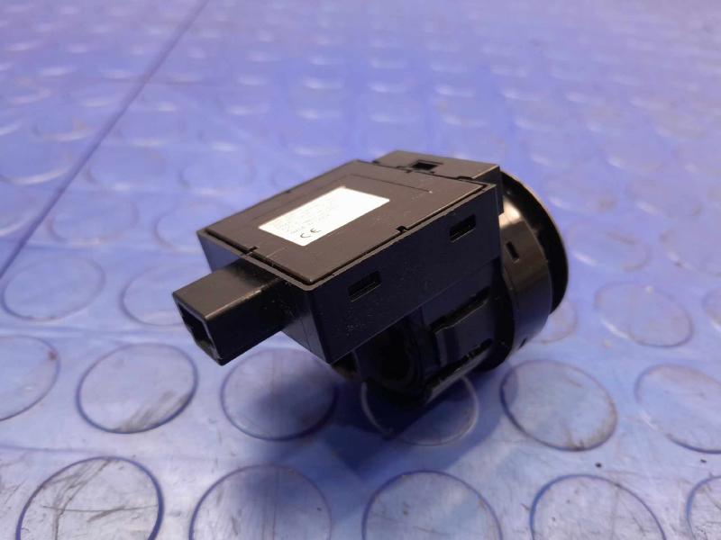 2014 Nissan Versa Ignition Switch(W/O Cyl& Key)