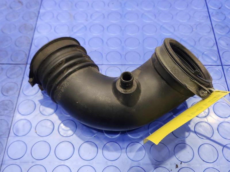 2006 Honda Civic Air Intake Tube/Resonator