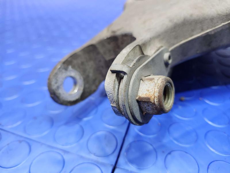2017 Jaguar XE Lower Control Arm Rr