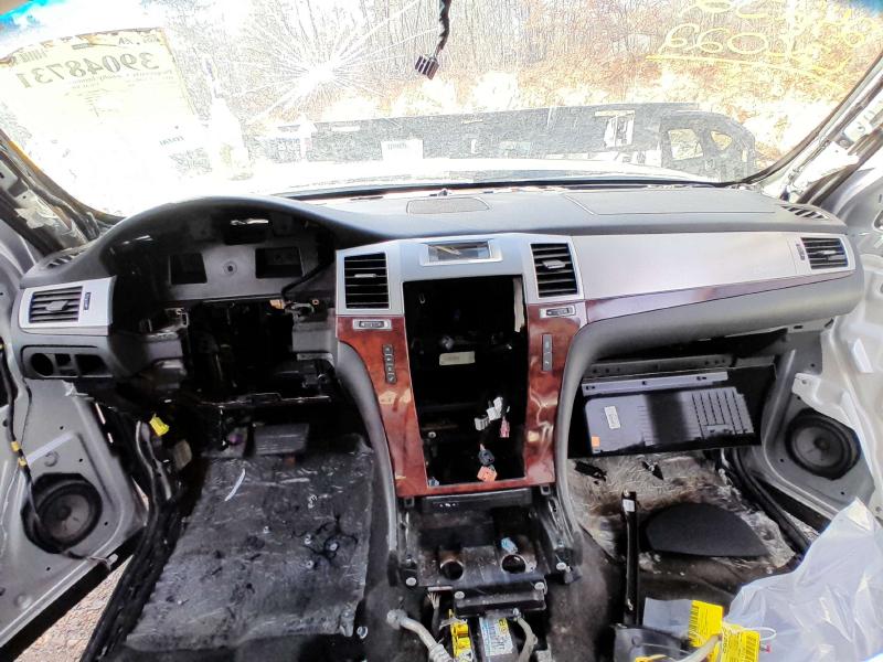 2013 Cadillac Escalade Dash Panel