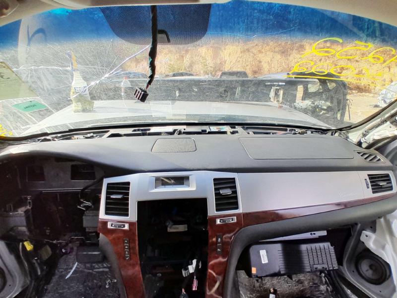 2013 Cadillac Escalade Dash Panel