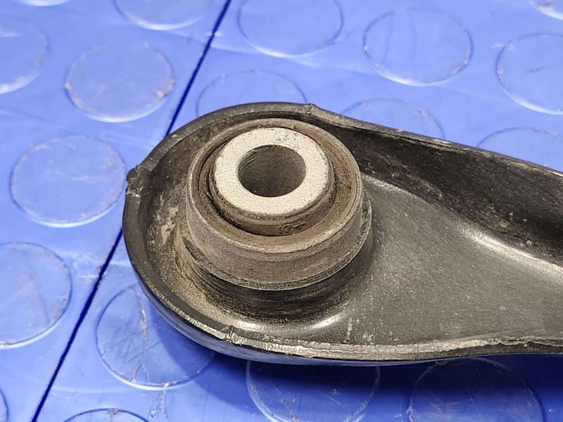 2014 Ford Focus Lower Control Arm Rr