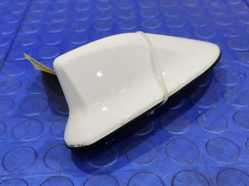 2017 Toyota Prius Antenna
