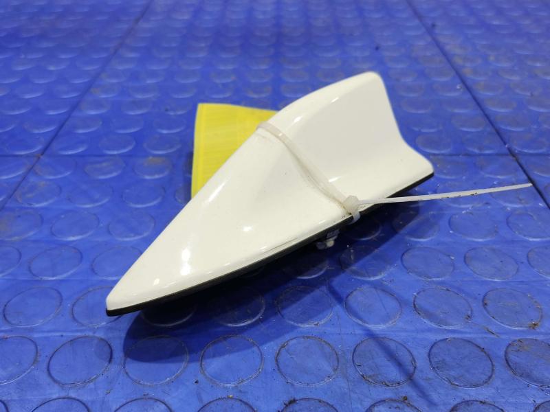 2017 Toyota Prius Antenna
