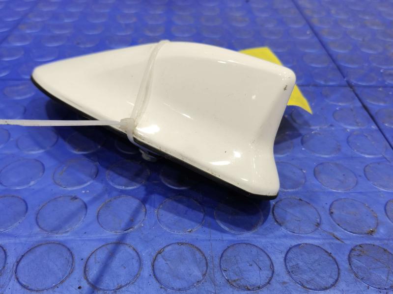2017 Toyota Prius Antenna