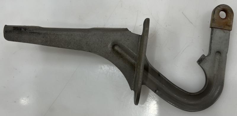 2001 Isuzu Trooper Hood Hinge
