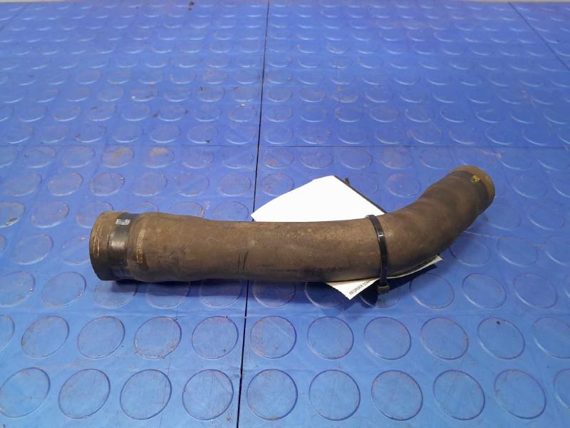 2011 Infiniti QX56 Fuel Filler Neck