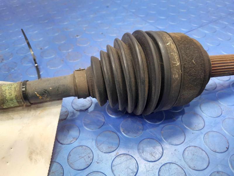 2014 Nissan Versa Axle Shaft