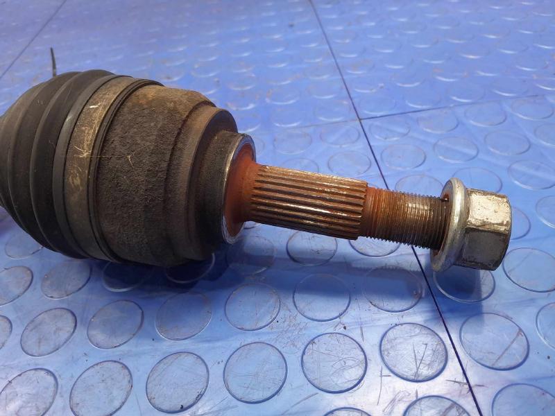 2014 Nissan Versa Axle Shaft