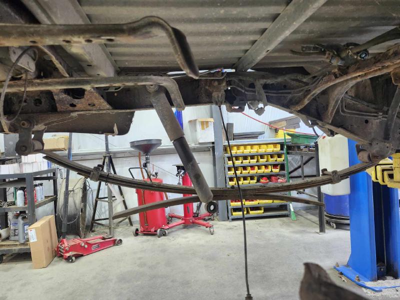 2004 Toyota Tacoma Leaf Spring Rear