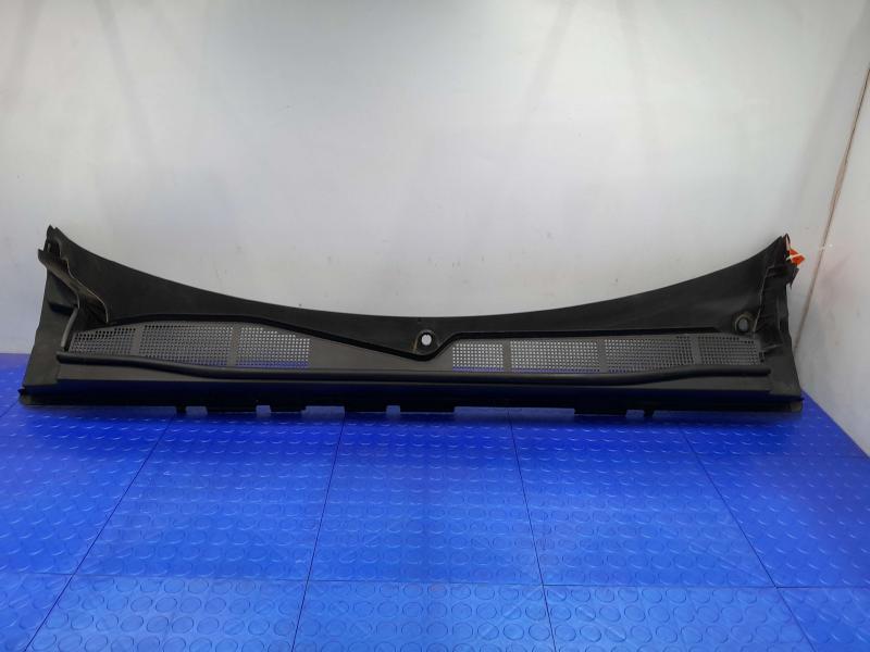 2022 Ford Maverick Cowl