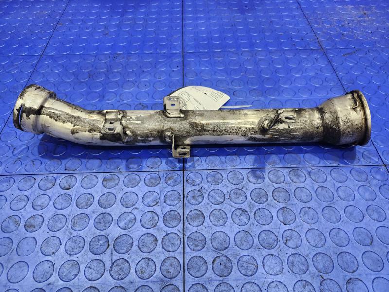 2012 Mercedes Sprinter Air Intake Tube/Resonator