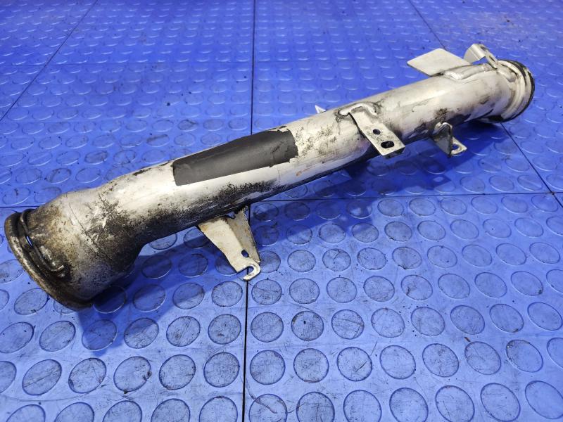2012 Mercedes Sprinter Air Intake Tube/Resonator