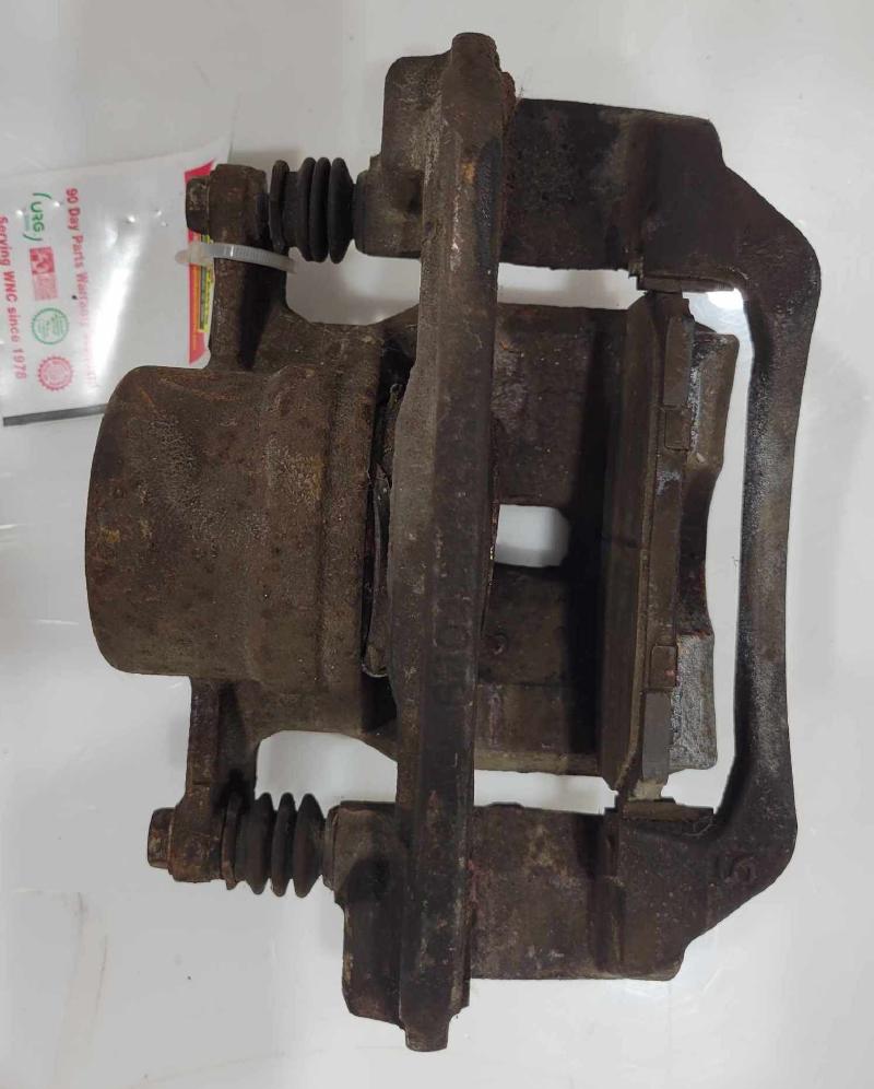 2003 Toyota Highlander Caliper