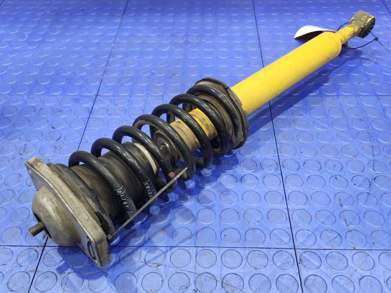 2011 Maserati Quattroporte Strut Assembly