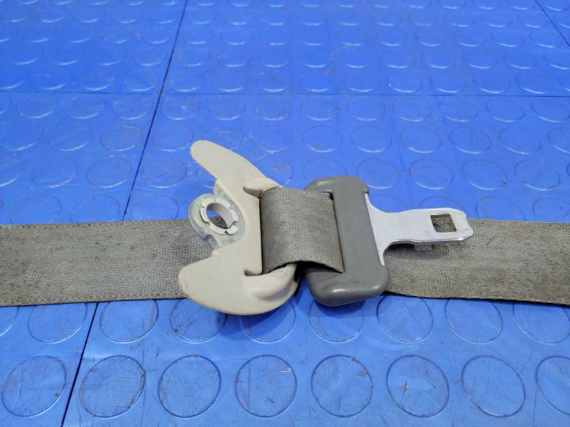 2010 Toyota Prius Front Seat Belt