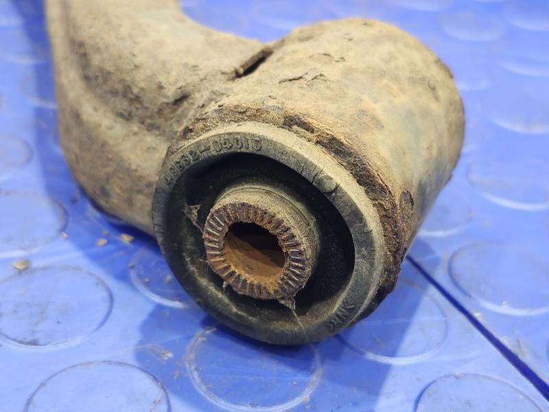 2009 Toyota Tacoma Upper Control Arm Front