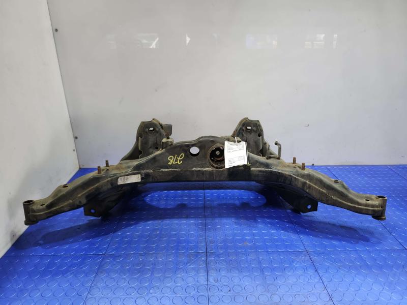2016 Nissan Rogue Crossmember/Cradle/Undercarria