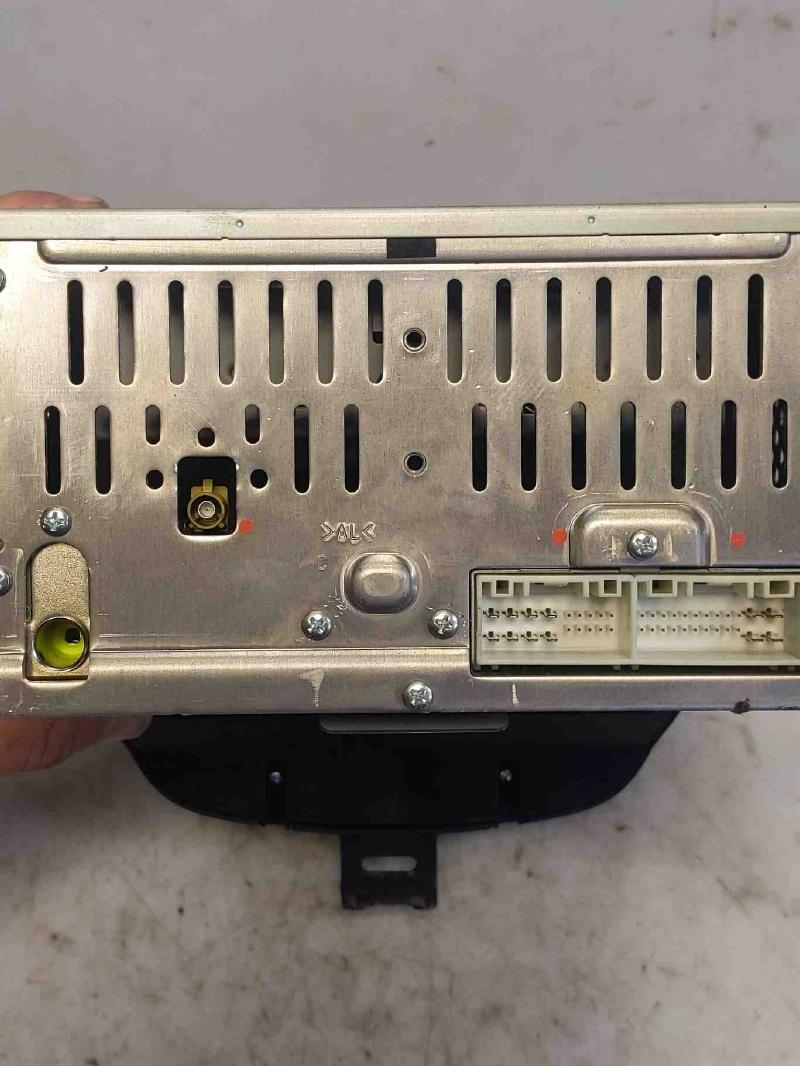2013 Hyundai Elantra Radio AM FM Single CD MP3 OEM 961703X155