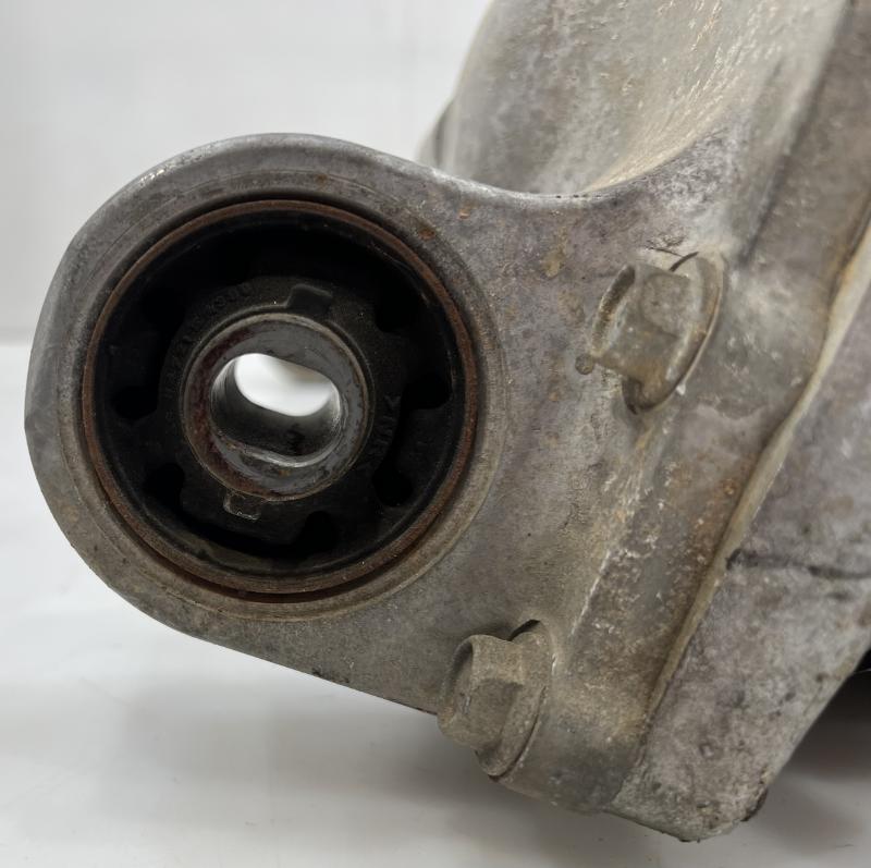 2005 - 2019 Nissan Frontier 4.0L Front Differential Carrier Assembly 3.36 Ratio OEM 38500EA300