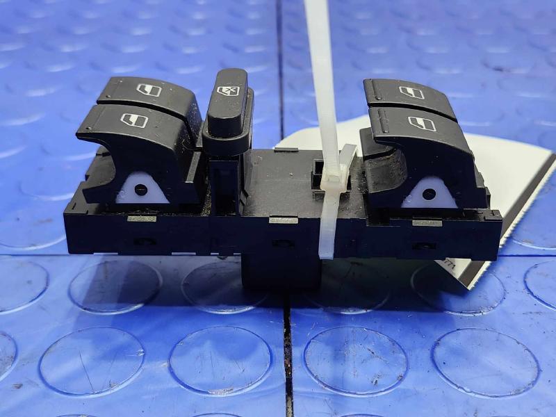 2012 Volkswagen Jetta Door Switch Front