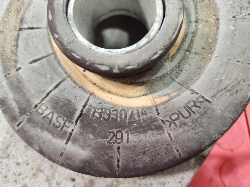 2015 Buick Regal Lower Control Arm Rr