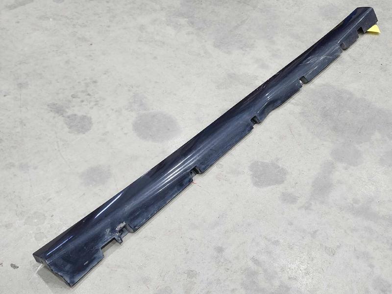 2013 Dodge Charger Rocker Moulding