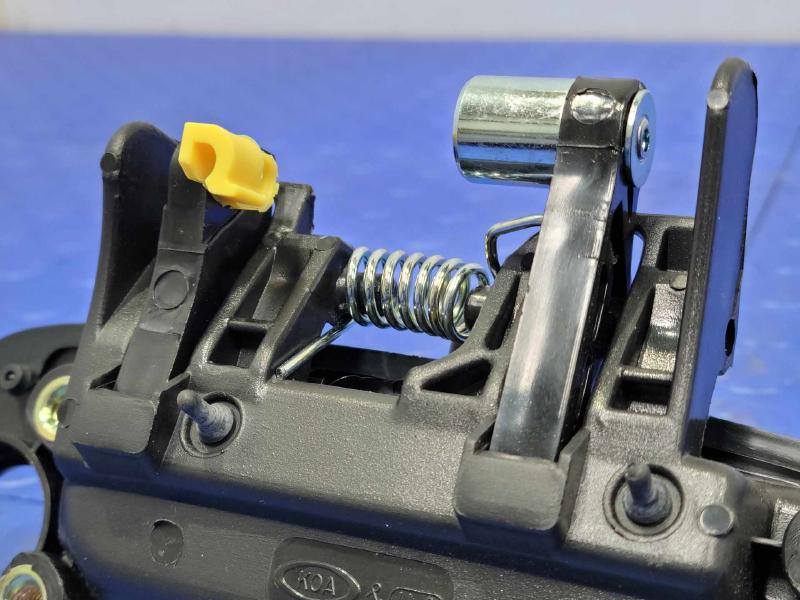 1998 Toyota Corolla Outside Door Handle