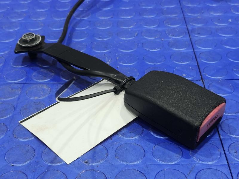 2013 Mazda Mazda2 Front Seat Belt