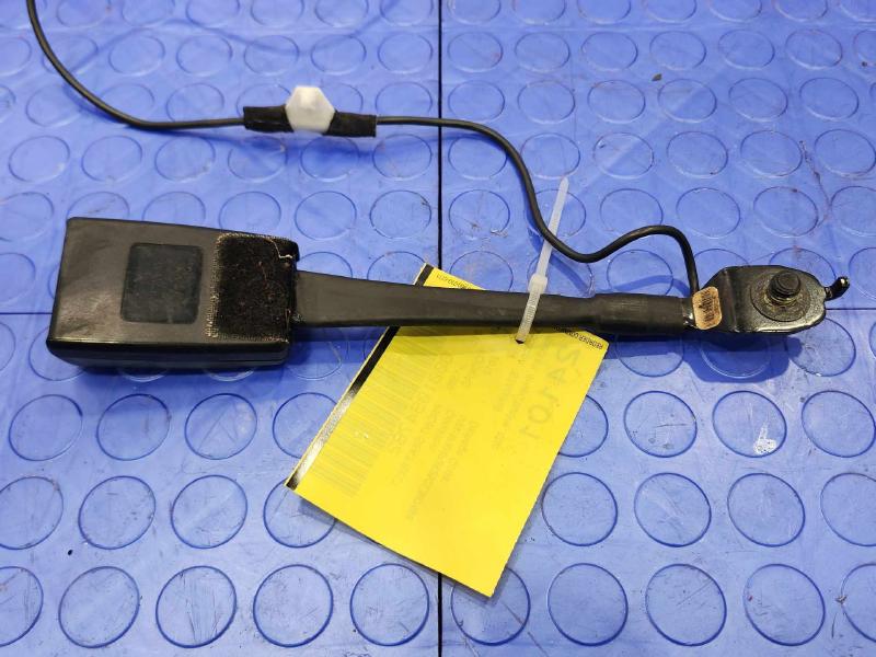 2012 Ford Focus Front Seat Belt