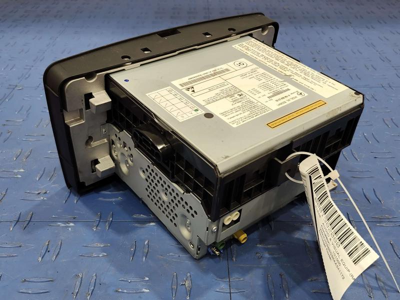 2010 Mercedes-Benz ML W164 OEM AM FM Radio Receiver Hard Drive Navigation Head Unit Genuine 1649062200