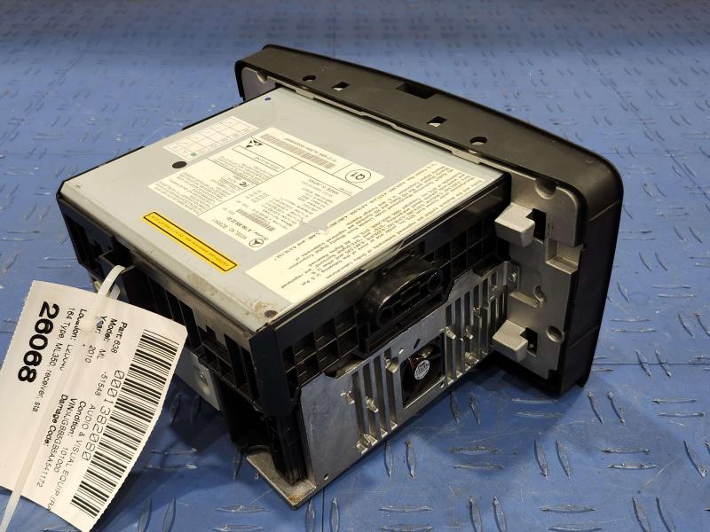 2010 Mercedes-Benz ML W164 OEM AM FM Radio Receiver Hard Drive Navigation Head Unit Genuine 1649062200