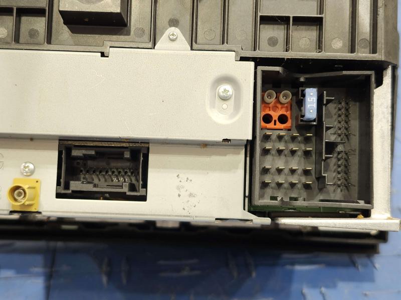 2010 Mercedes-Benz ML W164 OEM AM FM Radio Receiver Hard Drive Navigation Head Unit Genuine 1649062200