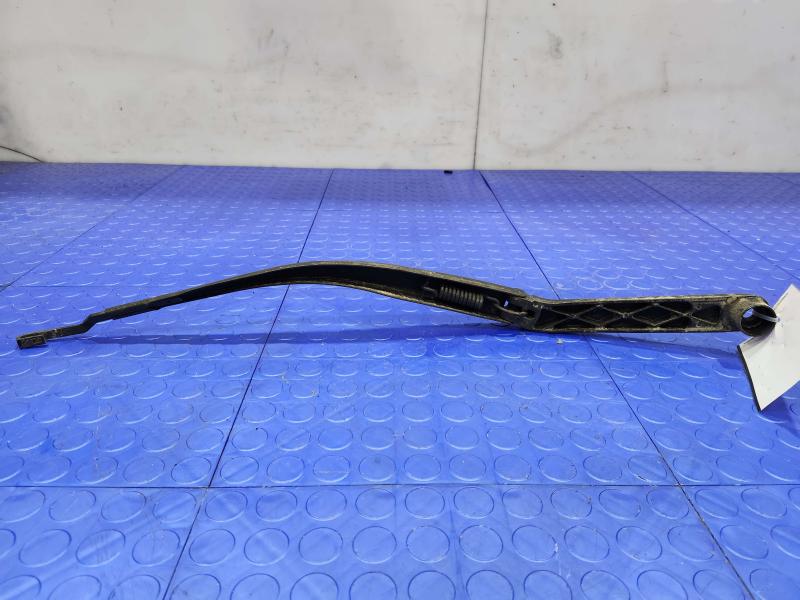 2011 Toyota Camry Wiper Arm
