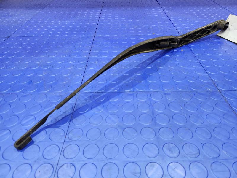 2011 Toyota Camry Wiper Arm
